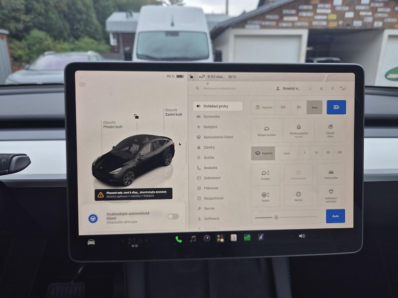 Tesla Model Y RWD 220kw TZ 92,5 % - fotka 20 z 48