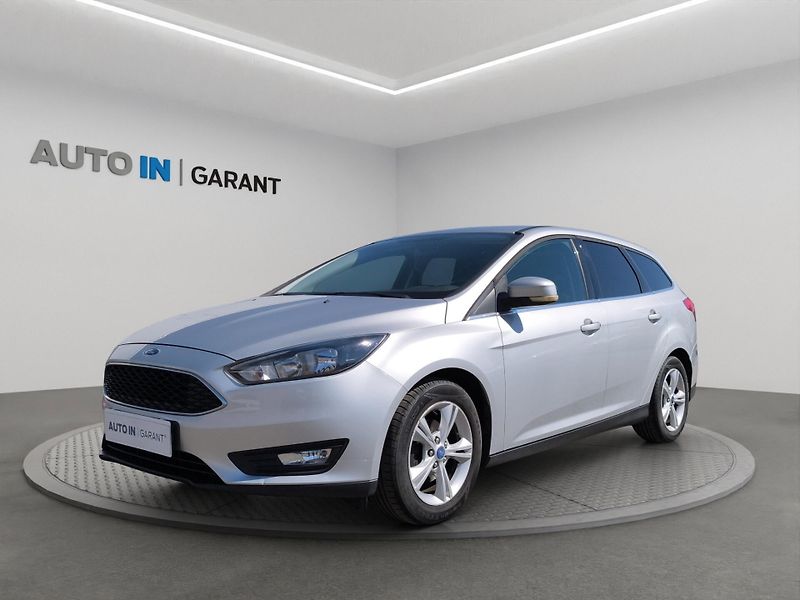 Ford Focus (2015) TREND SPORT 1.0 92kW, ČR, Tažn - fotografie inzerátu