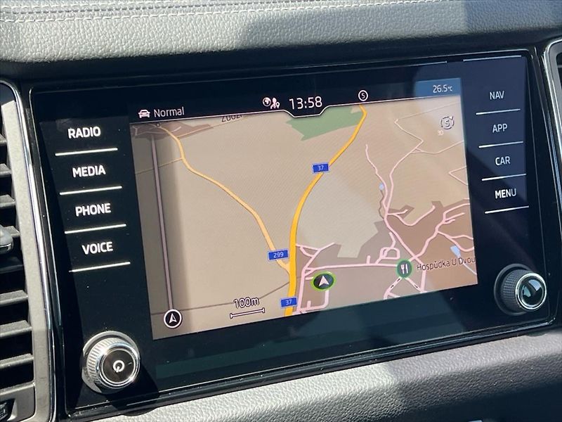 Škoda Kodiaq 2,0 TDi 147kW 7DSG 4x4 STYLE P - fotka 24 z 28