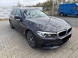 BMW Řada 5 (2017) 520d xdrive Sportline kombi - náhled 3