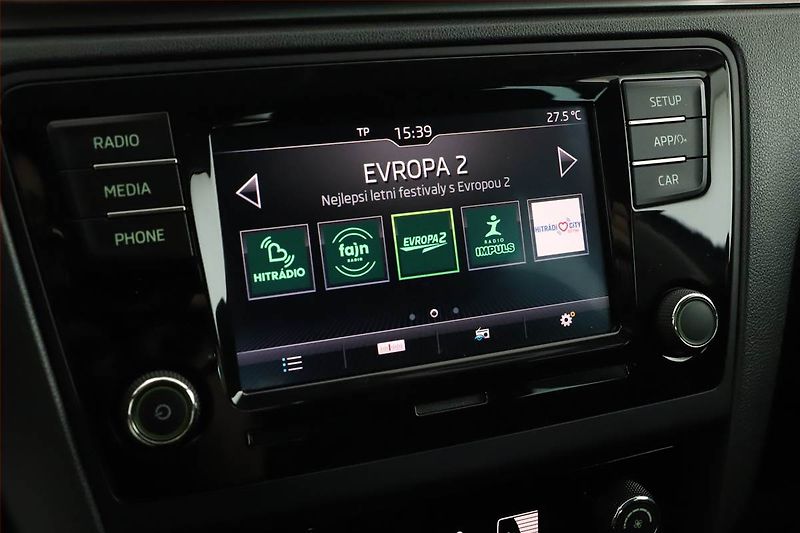Škoda Rapid (2019) 1.0 TSI, Bi-Xenony, Tempomat - fotka 9 z 14