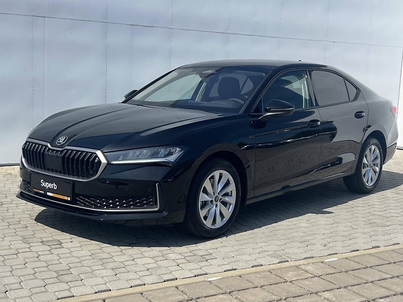 Škoda Superb (2026) Selection 7DSG 2,0TDI - fotka 1 z 5