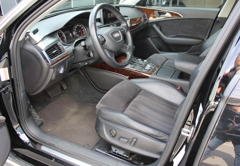 Audi A6 Allroad Quattro  - fotka 10 z 26