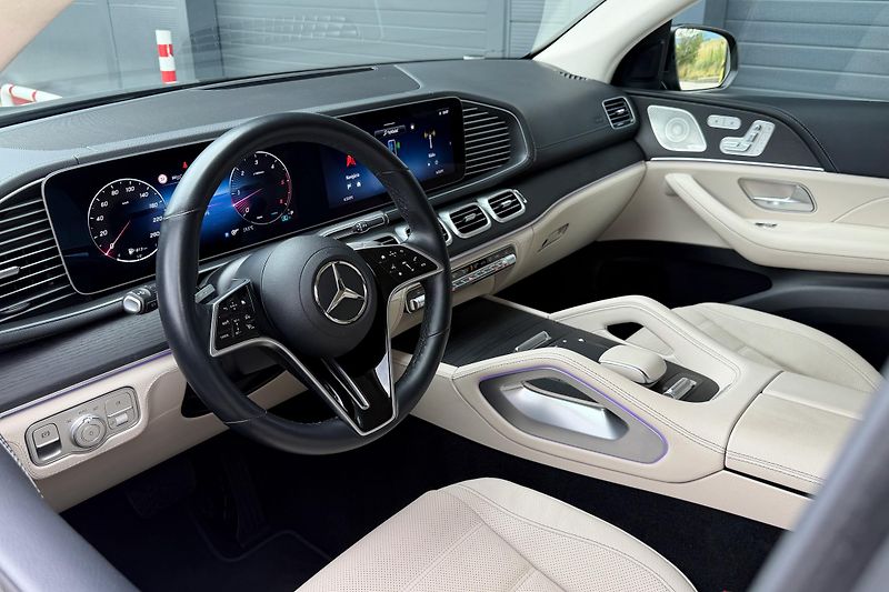 Mercedes-Benz GLE (2025) GLE 450d Coupe 4Matic AMG Line - fotka 33 z 60