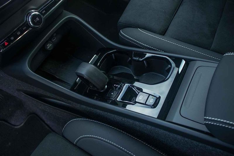 Zvenčí kompaktní crossover, zevnitř překvapivě prostorné auto, které obstojí i jako jediné v rodině.