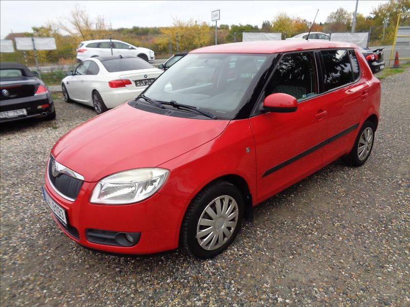 Škoda Fabia 1,2 - fotka 3 z 17
