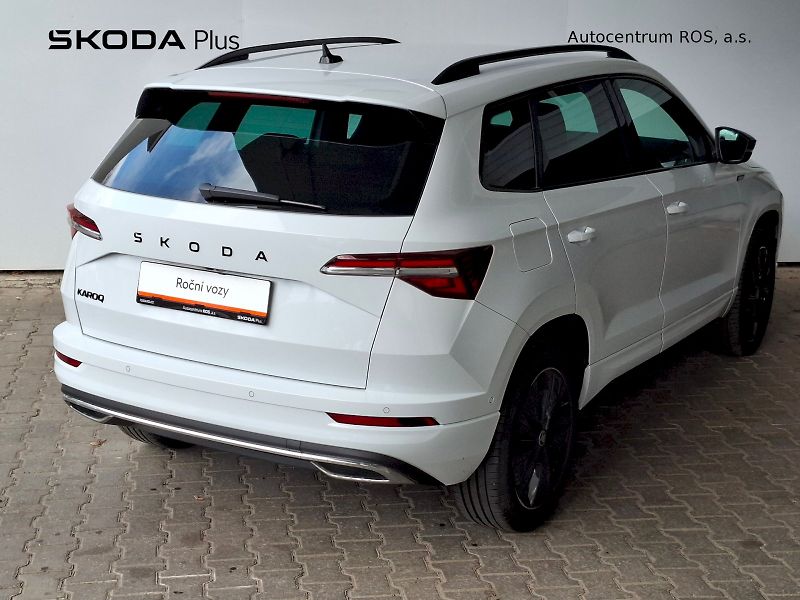 Škoda Karoq (2025) SportLine TD 2.0/110KW A7F - fotka 2 z 46