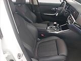 BMW Řada 3 (2022) 320 d xDrive - náhled 9