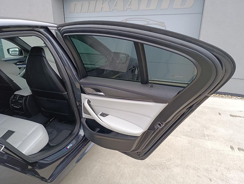 BMW M5 COMPETITION 460kW KARBON DPH  - fotka 34 z 37