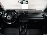 Škoda Fabia (2022) 1.0 TSi, ČR, Ambition, zámek - náhled 8