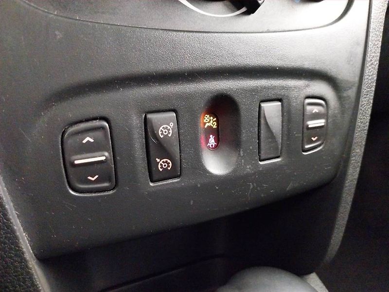 Dacia Sandero (2013) 1.5 dCi, Tempomat - fotka 15 z 17