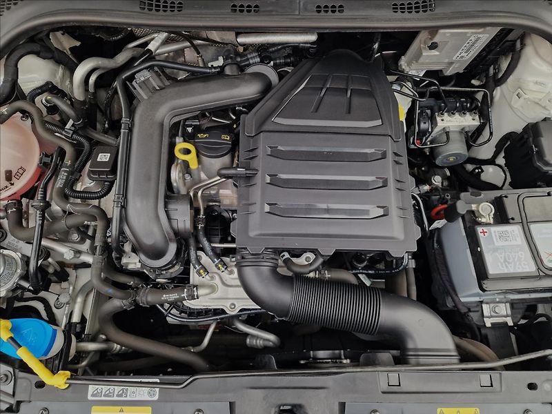 Škoda Fabia 1.0TSI Style, původ ČR,1.Maj. - fotka 42 z 48