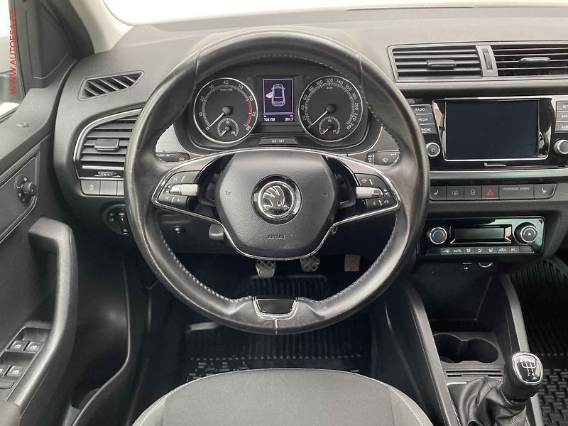 Škoda Fabia (2021) 1.0 TSi, 1.maj,ČR, Style - fotka 11 z 17