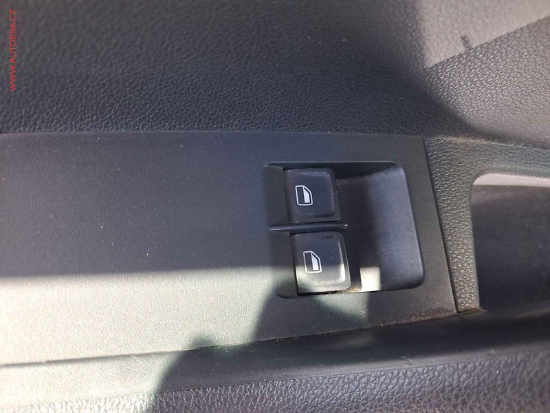Škoda Octavia (2014) 1.2 TSi, Active, +kola - fotka 15 z 17