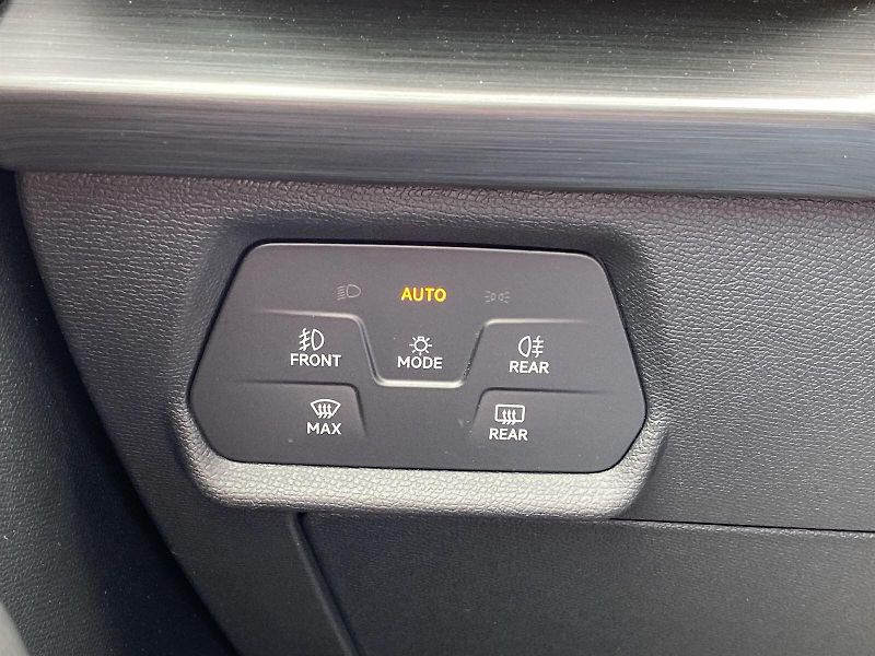 Cupra Formentor (2024) 1.5 TSI DSG - fotka 15 z 34