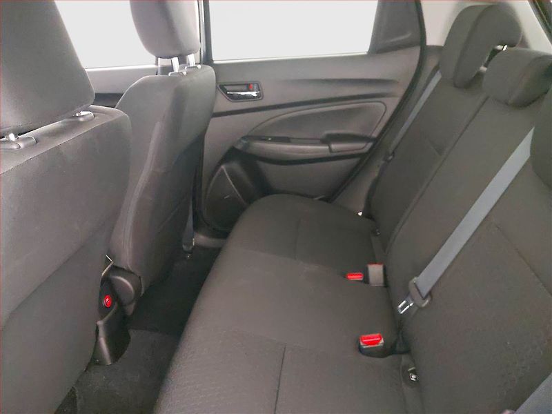 Suzuki Swift (2020) 1.2 SHVS, 4X4, Serv.kniha - fotka 10 z 22