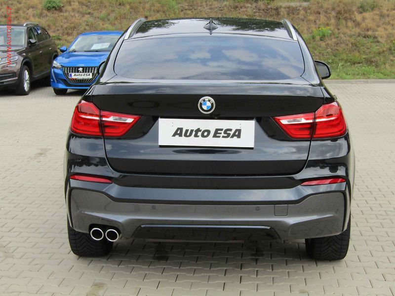 BMW X4 (2018) 3.0d xDrive35d, AT, bixen - fotka 5 z 25