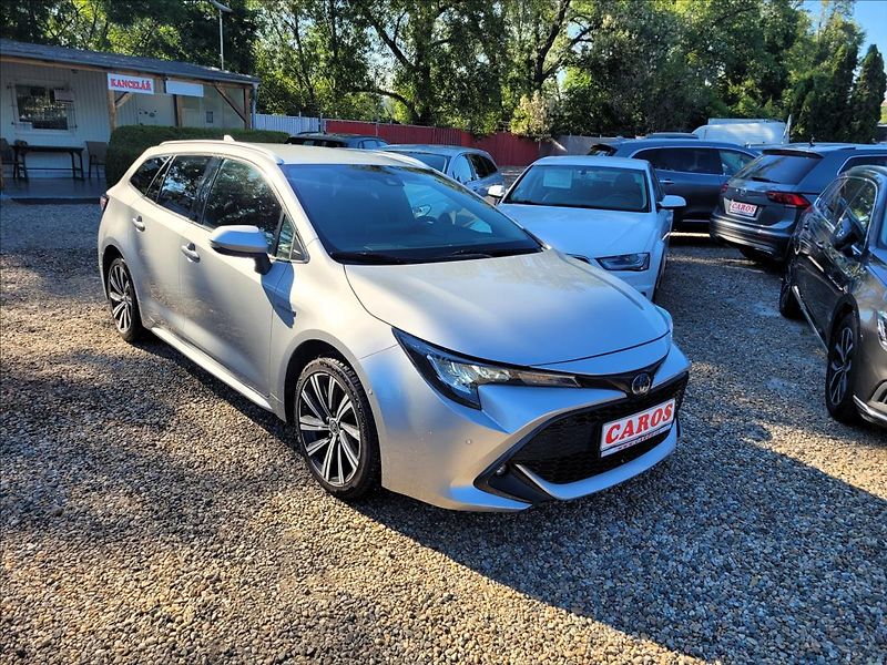 Toyota Corolla 1,8 HSD,executive,výhřev,navi - fotka 2 z 50