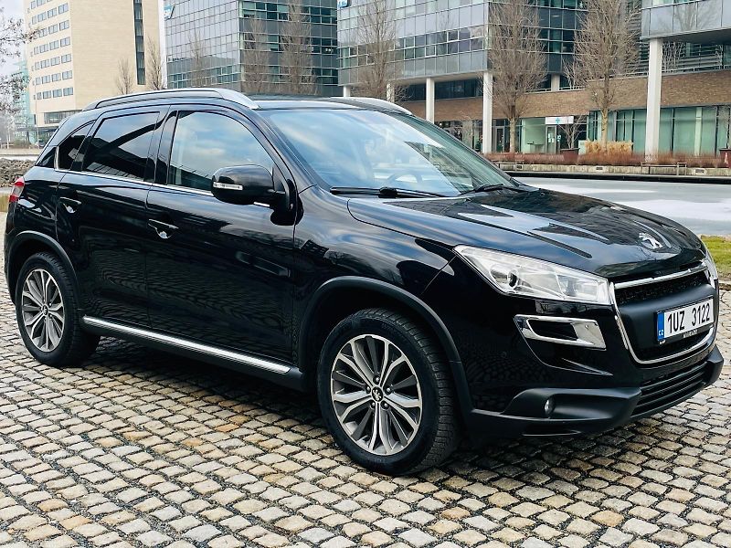 Peugeot 4008 1.8HDI 4x4 VÝHŘEV KAMERA TAŽNÉ - fotka 9 z 52