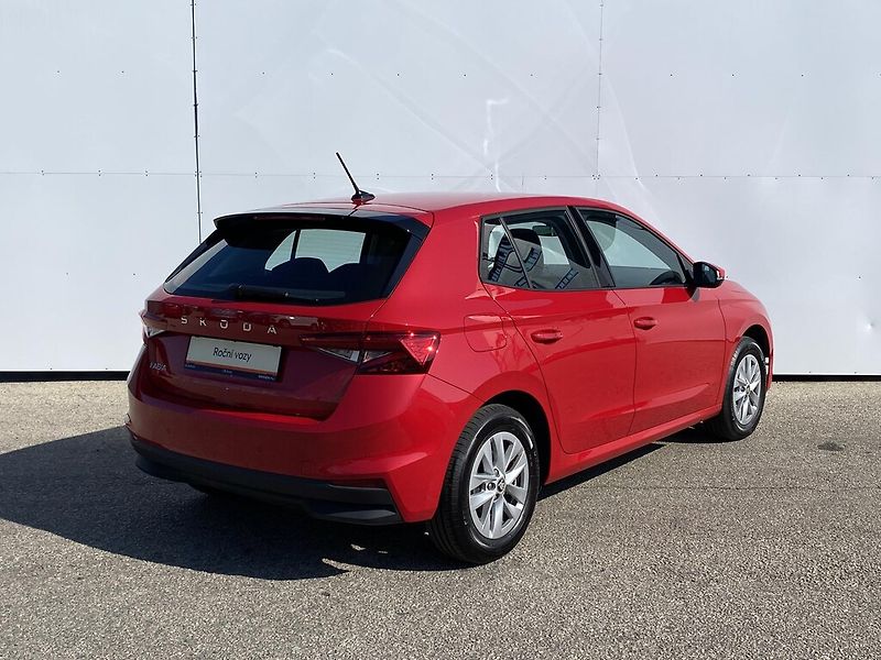 Škoda Fabia 1,0 TSI 70 kW Selection - fotka 2 z 26