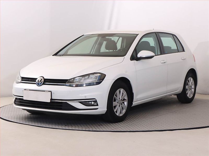 Volkswagen Golf (2018) Comfortline 1.0 TSI, Tempomat - fotka 2 z 21