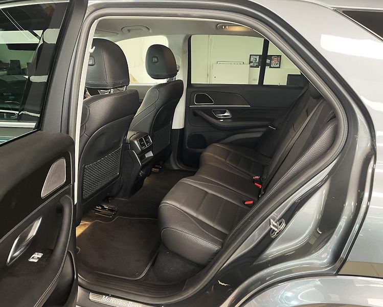 Mercedes-Benz GLE 300d, AMG-LINE, 1. MAJ., ČR - fotka 11 z 28