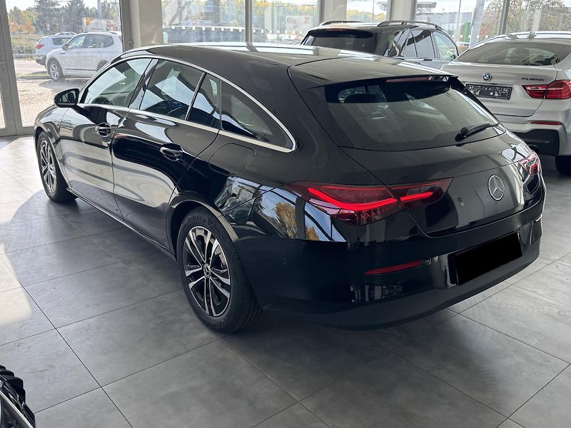 Mercedes-Benz CLA (2025) CLA 200 Shooting Brake NAVI  - fotka 5 z 26