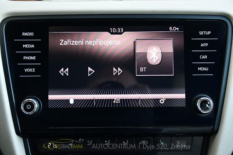 Škoda Octavia 1,6TDi TAŽNÉ ACC  - fotka 39 z 53
