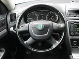Škoda Octavia (2009) 1.9 TDI, Xenony, Tempomat - náhled 15