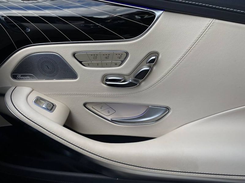 Mercedes-Benz Třídy S (2018) S 65 AMG Kabriolet - fotka 19 z 29