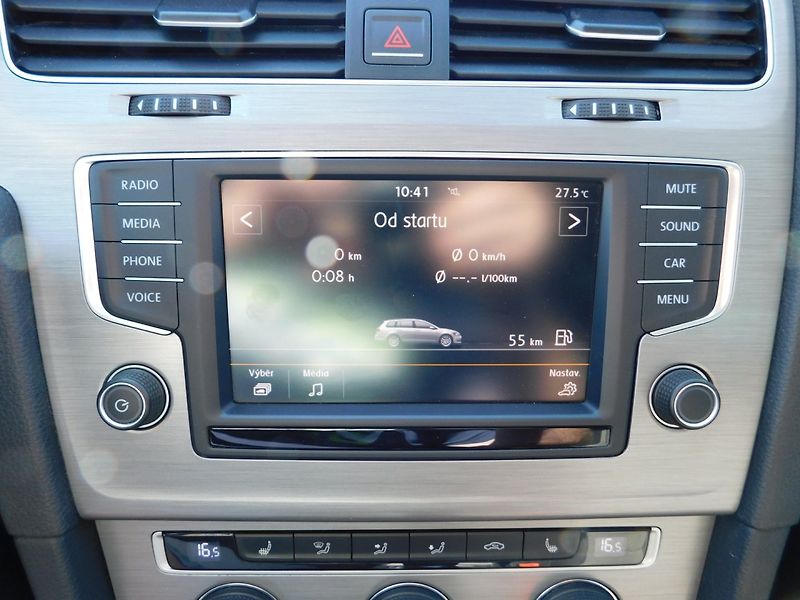 Volkswagen Golf (2015) VII KOMBI 2.0 TDI - fotka 14 z 45