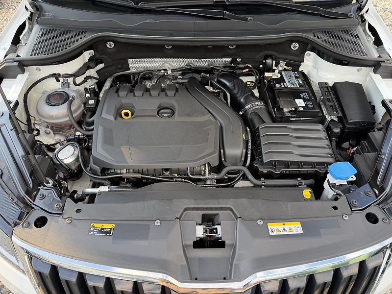 Škoda Karoq 1,5 TSi/110kW DSG - STYLE,TZ,. - fotka 72 z 88