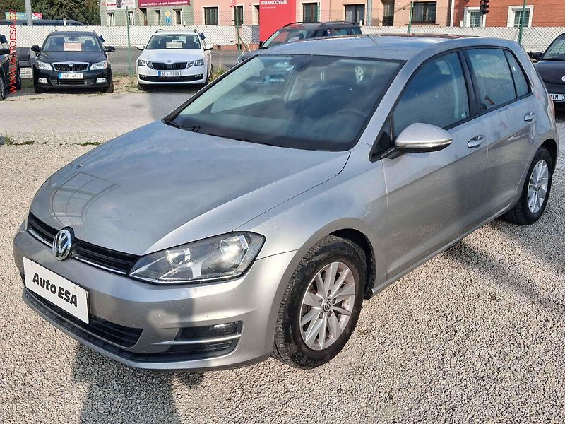 Volkswagen Golf (2013) 1.2 TSI, ČR, servis.kniha - fotka 3 z 19