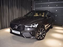 Volvo XC60 2,0 B4 AWD Ultimate tažné,pano - fotografie inzerátu