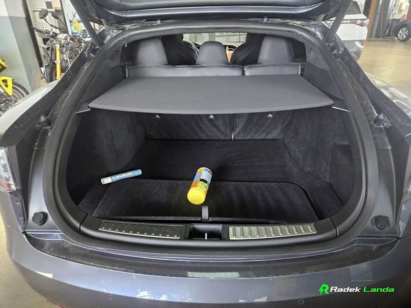 Tesla Model S (2019) 75D Raven HW3 Enhanced - fotka 23 z 23