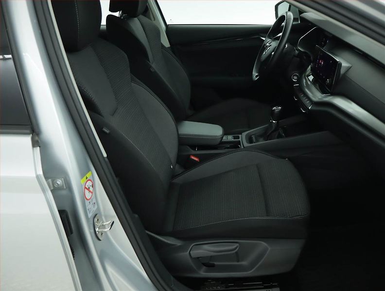 Škoda Octavia (2023) Ambition 2.0 TDI - fotka 9 z 14
