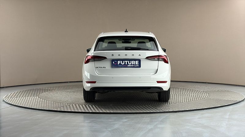 Škoda Octavia 2.0 TDI Style Combi - fotka 5 z 24