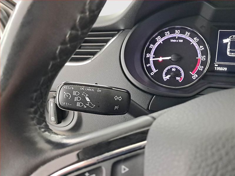 Škoda Octavia (2018) Ambition Plus 1.6 TDI, Automat - fotka 19 z 19