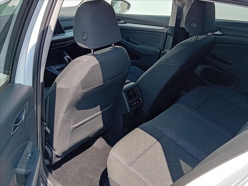 Volkswagen Golf Variant 1,0 TSi 81 kW LIFE  8 REZERVAC - fotka 11 z 22