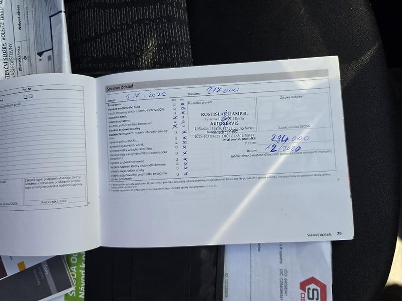 Škoda Octavia 2.0 TDi 103kw Xenon  - fotka 30 z 33