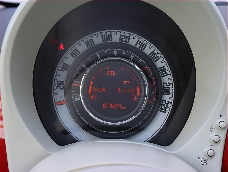 Fiat 500 (2017) 1.2, Serv.kniha, Tempomat - fotka 11 z 19