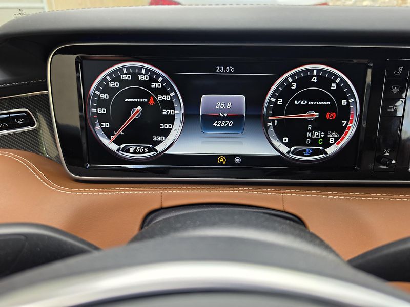 Mercedes-Benz Třídy S S 63 AMG 4-MATIC Burmaster  - fotka 19 z 21