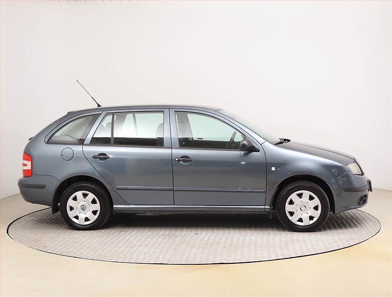 Škoda Fabia (2007) 1.2 12V, nová STK, Tažné - fotka 6 z 15