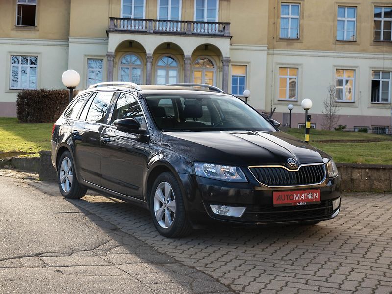Škoda Octavia 2.0 TDI 110 kW DSG Tažné Navig - fotka 2 z 31