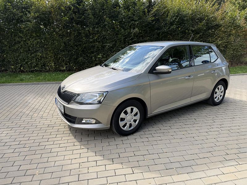 Škoda Fabia 1.0 55 kW 83000 km  - fotka 3 z 23