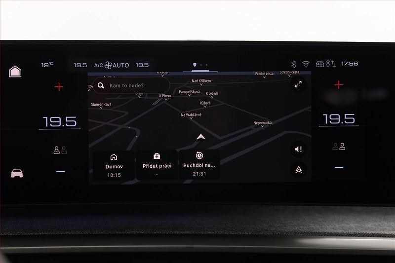 Peugeot 5008 (2025) Allure PureTech 130 - fotka 16 z 20