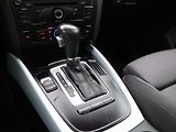 Audi Q5 2,0 TDI 125kW Quattro S-Tronic - náhled 22