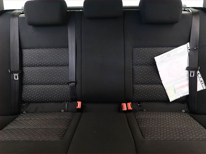 Škoda Octavia (2013) 1.6 TDI, Park. senzory - fotka 10 z 15