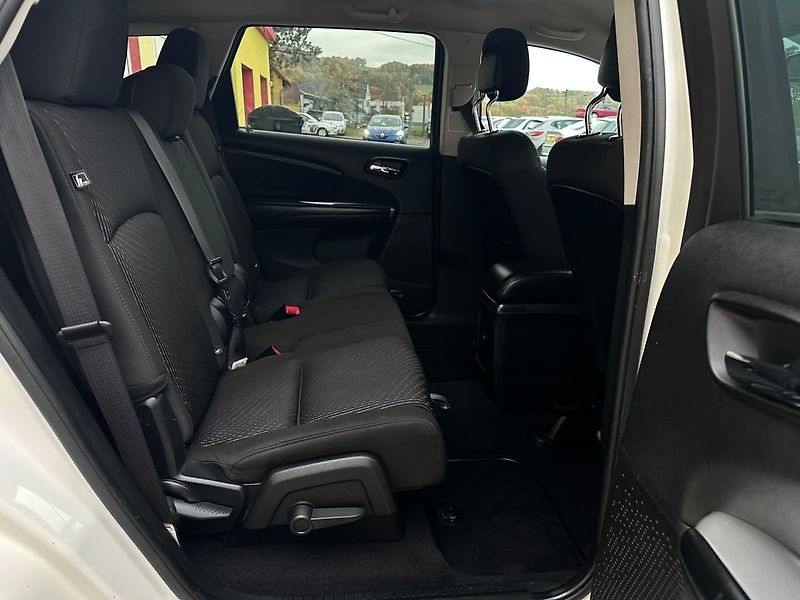 Fiat Freemont (2012) 2.0 M-JTD  7míst/Tempomat - fotka 22 z 39