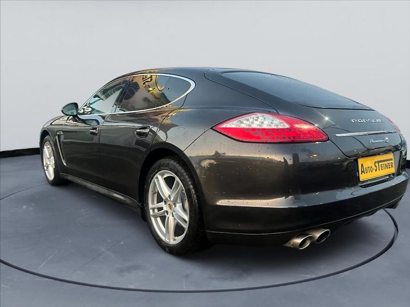 Porsche Panamera 4S,Approved,Keyless,DPH - fotka 8 z 23